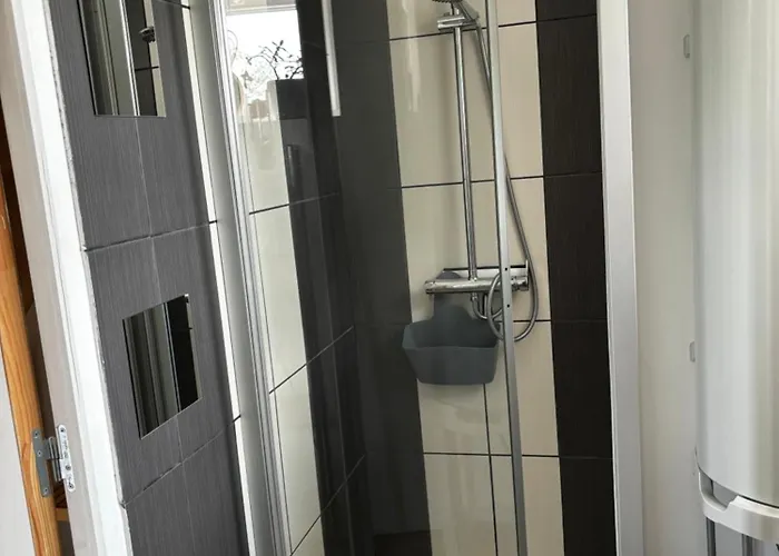 Petite Maison Hébergement de vacances *